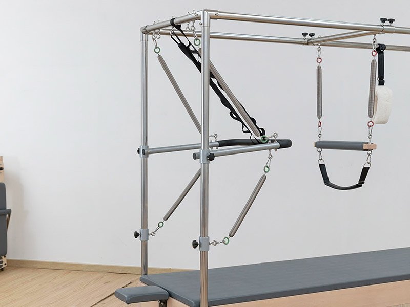 MZ03 Cadillac Megaformer Xformer - Image 3